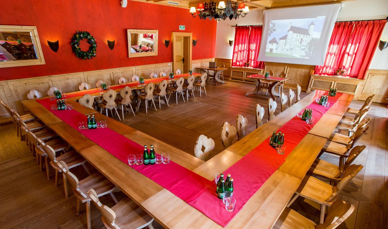 Hotel Zamek Bobolice Niegowa Ngoại thất bức ảnh